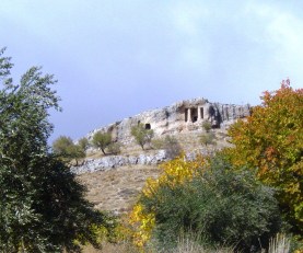 Muitas casas foram abandonadas. (Celkadri. Licensed under Public Domain via Wikipedia - 